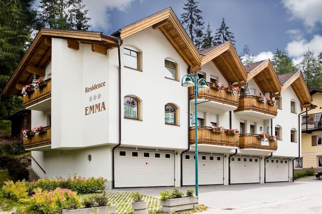 Residence Emma Toblach Exteriör bild
